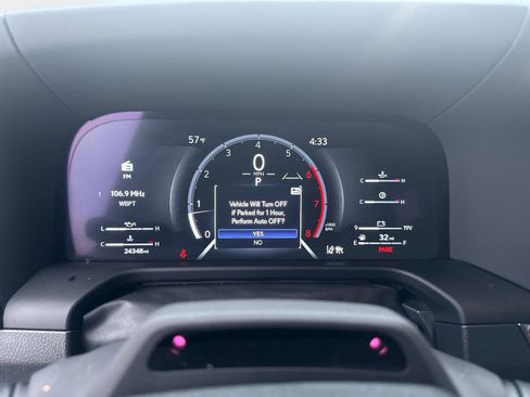 Used 2024 Lexus GX 550 image 28