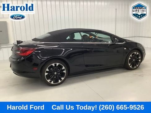 Used 2018 Buick Cascada Sport Touring w/ Dark Effects Package FWD image 7