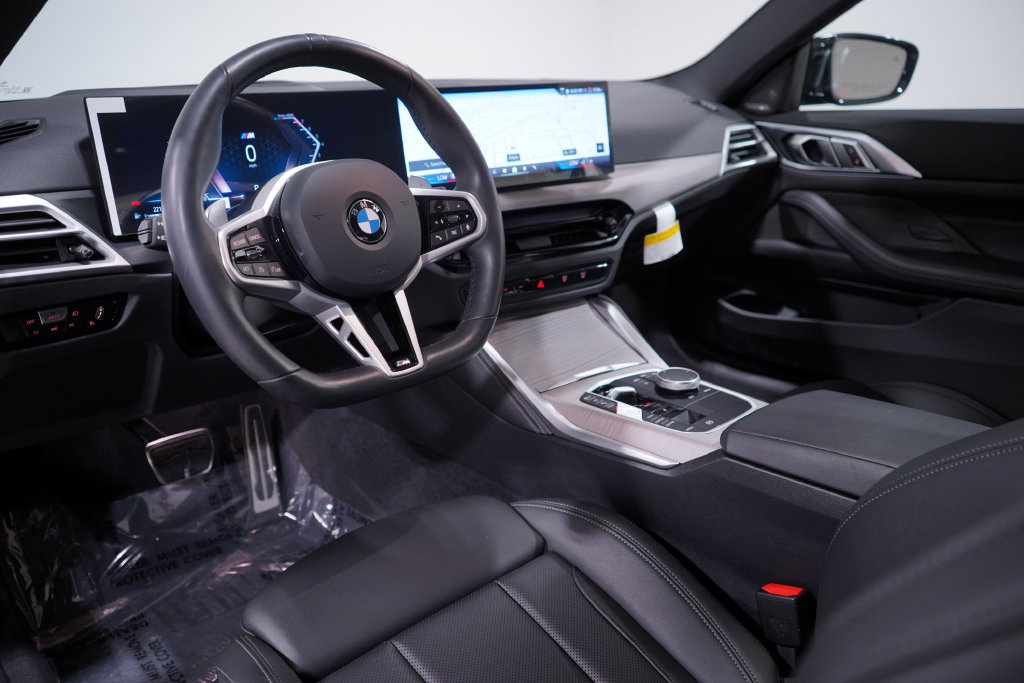 Used 2026 BMW 430i Coupe w/ M Sport Package RWD image 6