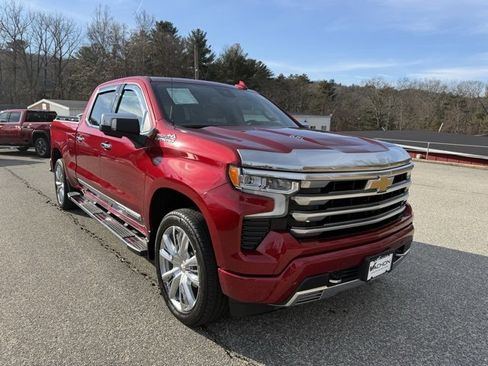Used 2024 Chevrolet Silverado 1500 High Country w/ High Country Premium Package image 9
