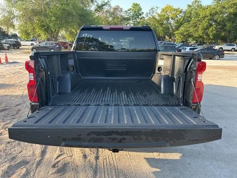 Used 2025 Chevrolet Silverado 1500 LT image 7