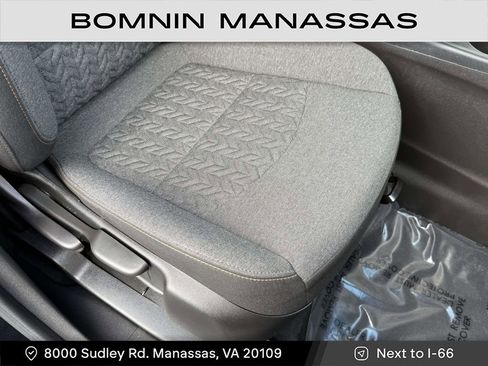 Certified 2024 Chevrolet Equinox LT image 9