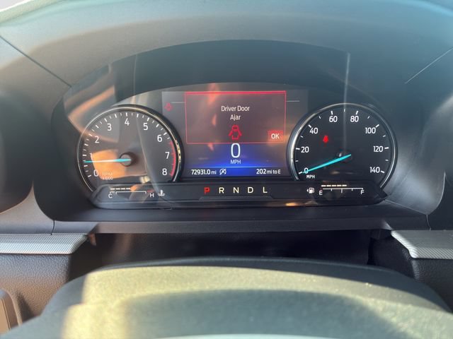 Used 2022 Ford Explorer XLT w/ Equipment Group 202A AWD/4WD image 16