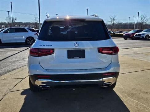 Used 2023 Mercedes-Benz GLB 250 GLB 250 image 7