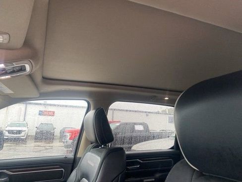 Used 2021 RAM 1500 Laramie image 11