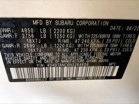 Used 2022 Subaru Outback Limited AWD/4WD image 32