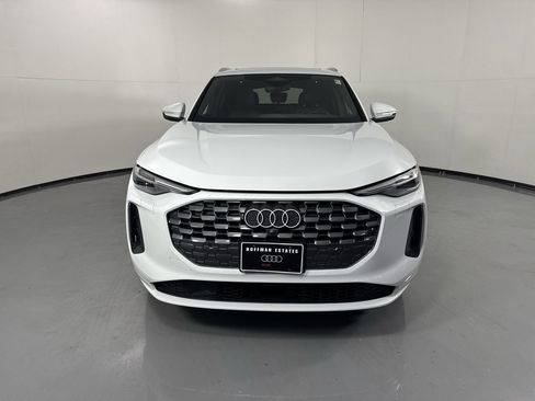 Used 2025 Audi Q5 Premium Plus w/ Premium Plus image 3