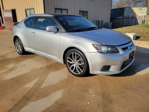 Used 2012 Scion tC FWD image 1