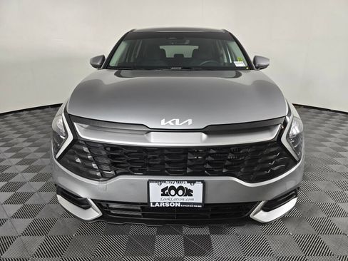 Used 2023 Kia Sportage LX image 8
