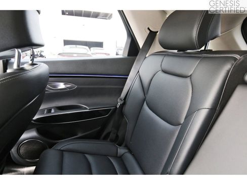 Used 2026 Genesis GV70 2.5T AWD/4WD image 14