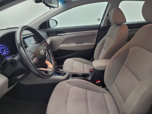 Used 2020 Hyundai Elantra Value Edition FWD image 17