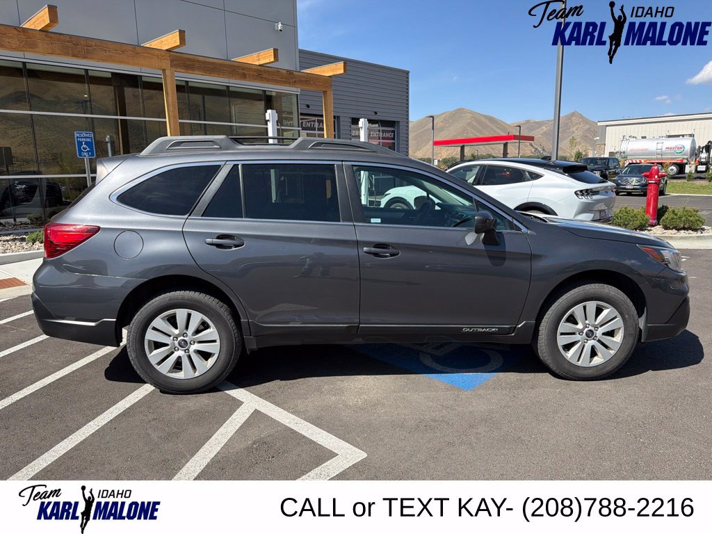 Used 2018 Subaru Outback 2.5i Premium AWD/4WD image 4
