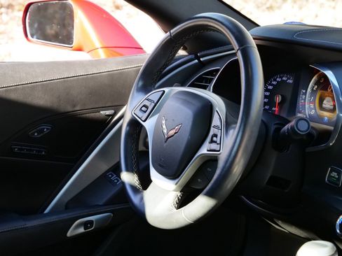 Used 2014 Chevrolet Corvette Stingray Convertible w/ 2LT Preferred Equipment Group RWD image 32