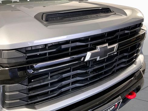 Certified 2025 Chevrolet Silverado 2500 Custom w/ Custom Value Package AWD/4WD image 27