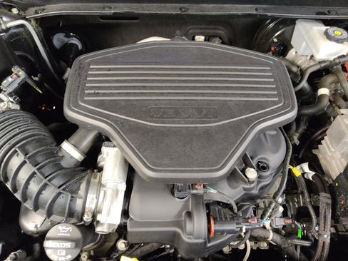 Used 2020 Chevrolet Blazer LT FWD image 30