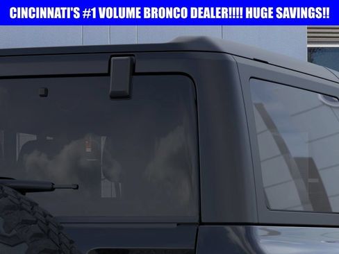 New 2026 Ford Bronco Badlands w/ Sasquatch Package AWD/4WD image 25