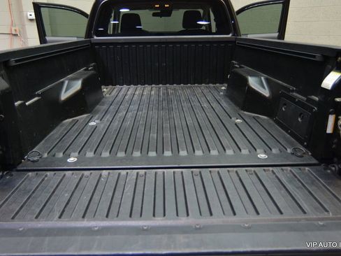 Used 2020 Toyota Tacoma SR image 26