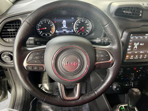 Used 2022 Jeep Renegade Limited w/ Sun, Sound & Wheels Group image 11