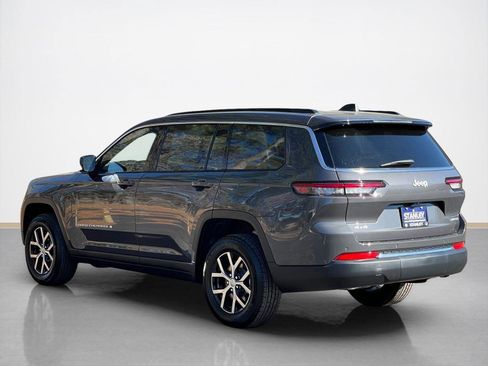 New 2025 Jeep Grand Cherokee L Limited AWD/4WD image 5