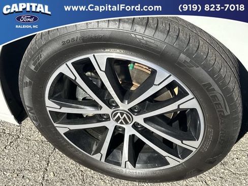 Used 2025 Volkswagen Jetta Sport FWD image 13
