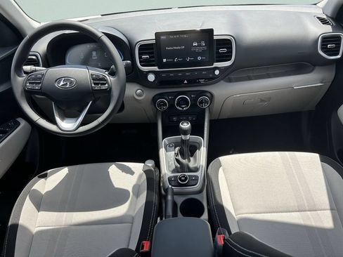 New 2026 Hyundai Venue SEL FWD image 13