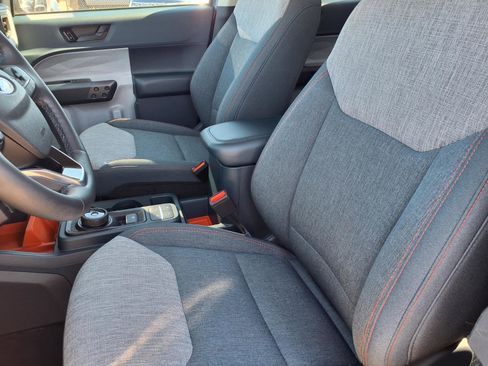 Used 2023 Ford Maverick XLT w/ Equipment Group 300A Standard image 3