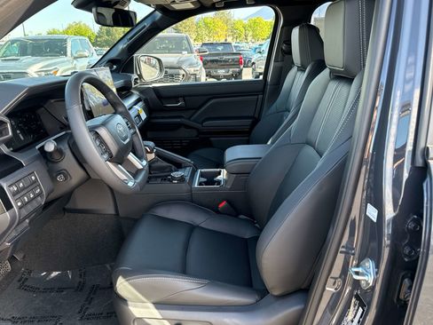 New 2026 Toyota 4Runner Limited AWD/4WD image 8