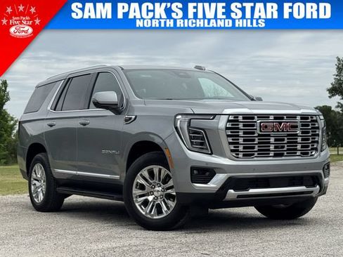 Used 2025 GMC Yukon Denali AWD/4WD image 2