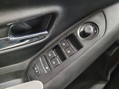 Used 2022 Chevrolet Trax LT image 27