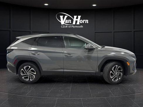 Used 2026 Hyundai Tucson Limited AWD/4WD image 8