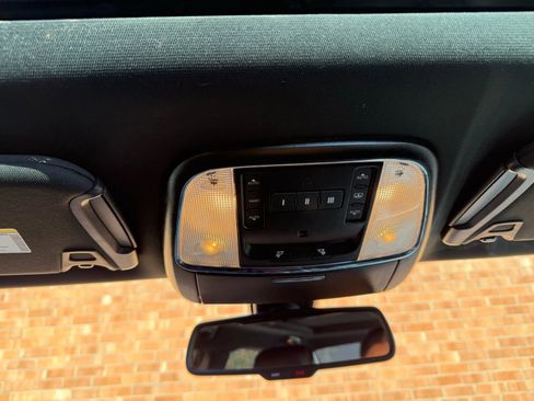 Used 2021 Chrysler 300 S w/ S Model Appearance Package image 27