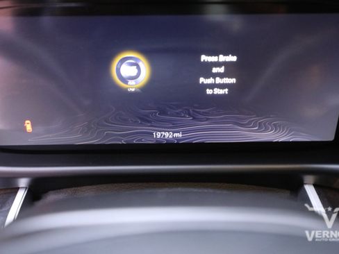 Used 2024 Jeep Wagoneer Base 4x4 w/ HD Trailer Tow Package image 20