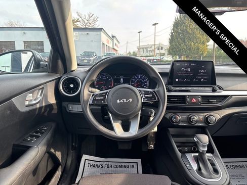 Used 2023 Kia Forte LXS image 19