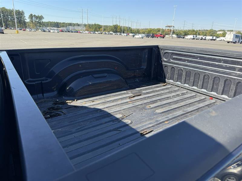 Used 2020 RAM 1500 Classic SLT AWD/4WD image 12