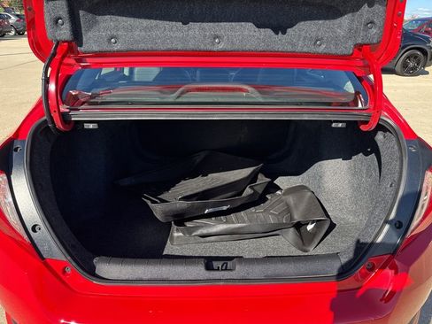Used 2020 Honda Civic Touring image 18