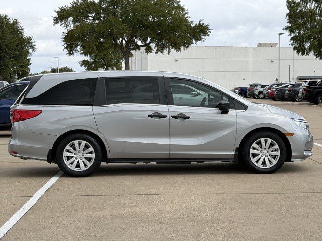 Used 2021 Honda Odyssey LX image 3