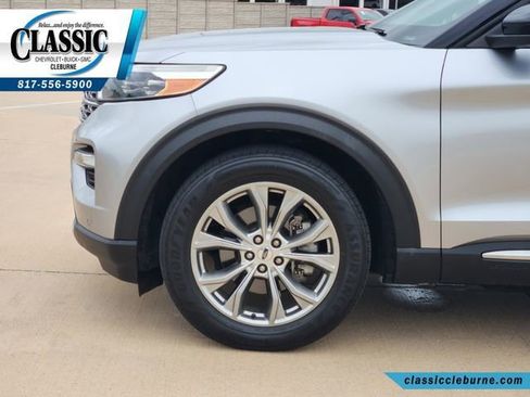 Used 2022 Ford Explorer Limited RWD image 11