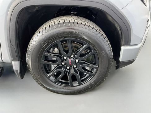 Used 2024 GMC Sierra 1500 Pro w/ Graphite Edition AWD/4WD image 36