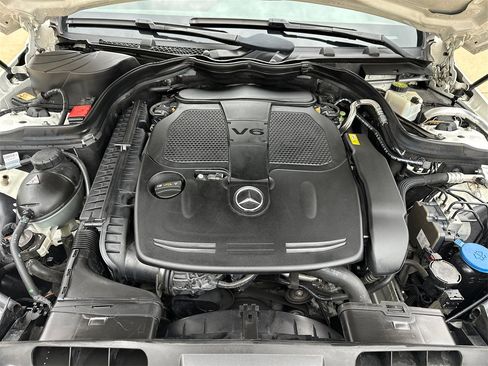 Used 2014 Mercedes-Benz E 350 4MATIC Coupe image 25