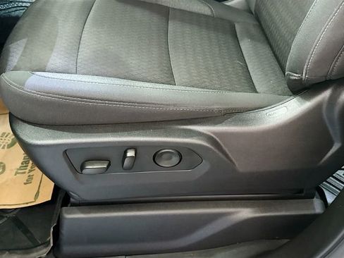 Used 2024 Chevrolet Silverado 1500 Custom AWD/4WD image 19