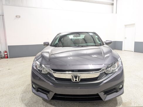 Used 2017 Honda Civic EX-T image 8