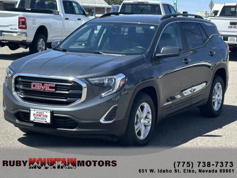 Used 2021 GMC Terrain SLE w/ Driver Convenience Package AWD/4WD image 3