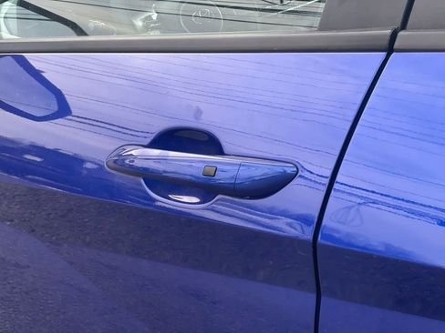 Used 2023 Hyundai Elantra SEL image 25