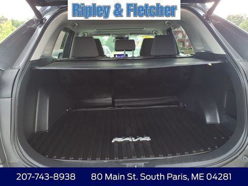 Used 2024 Toyota RAV4 XLE w/ Convenience Package AWD/4WD image 10
