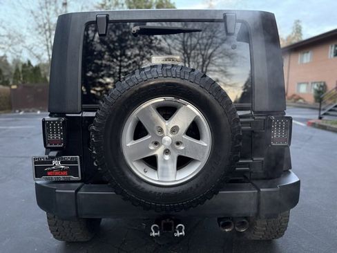 Used 2008 Jeep Wrangler Rubicon w/ Dual Top Group image 6