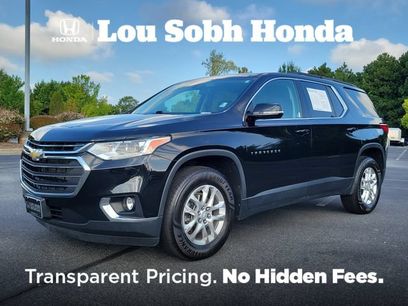 Used 2021 Chevrolet Traverse LT