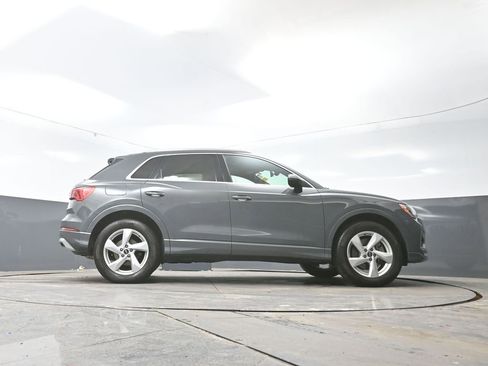 Used 2021 Audi Q3 2.0T Premium image 22