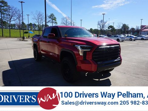 Used 2025 Toyota Tundra SR5 image 1