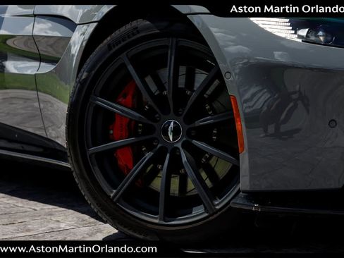 Used 2021 Aston Martin V8 Vantage Coupe RWD image 4