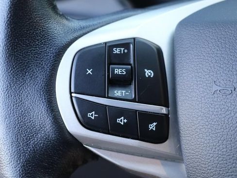 Used 2021 Ford Explorer XLT AWD/4WD image 29